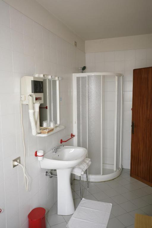 Hotel Ezzelino San Zenone Oda fotoğraf